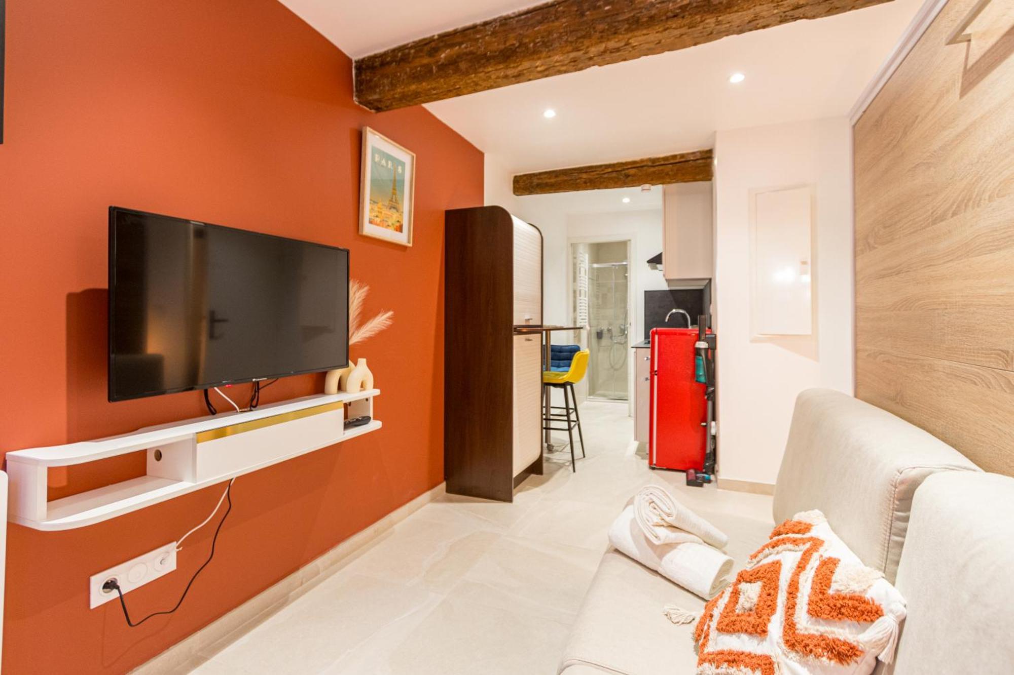 Neuf N•2 - Centre Apartment